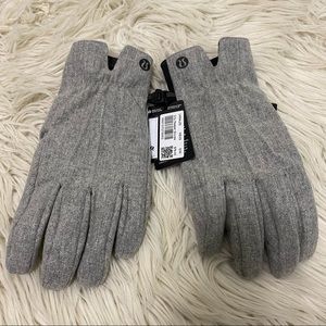 NWT Lululemon City Keeper Gloves s/m